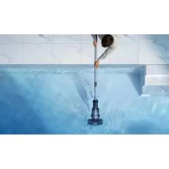 Aspiratore per piscina Mova Handler a batteria 4.200 LPH