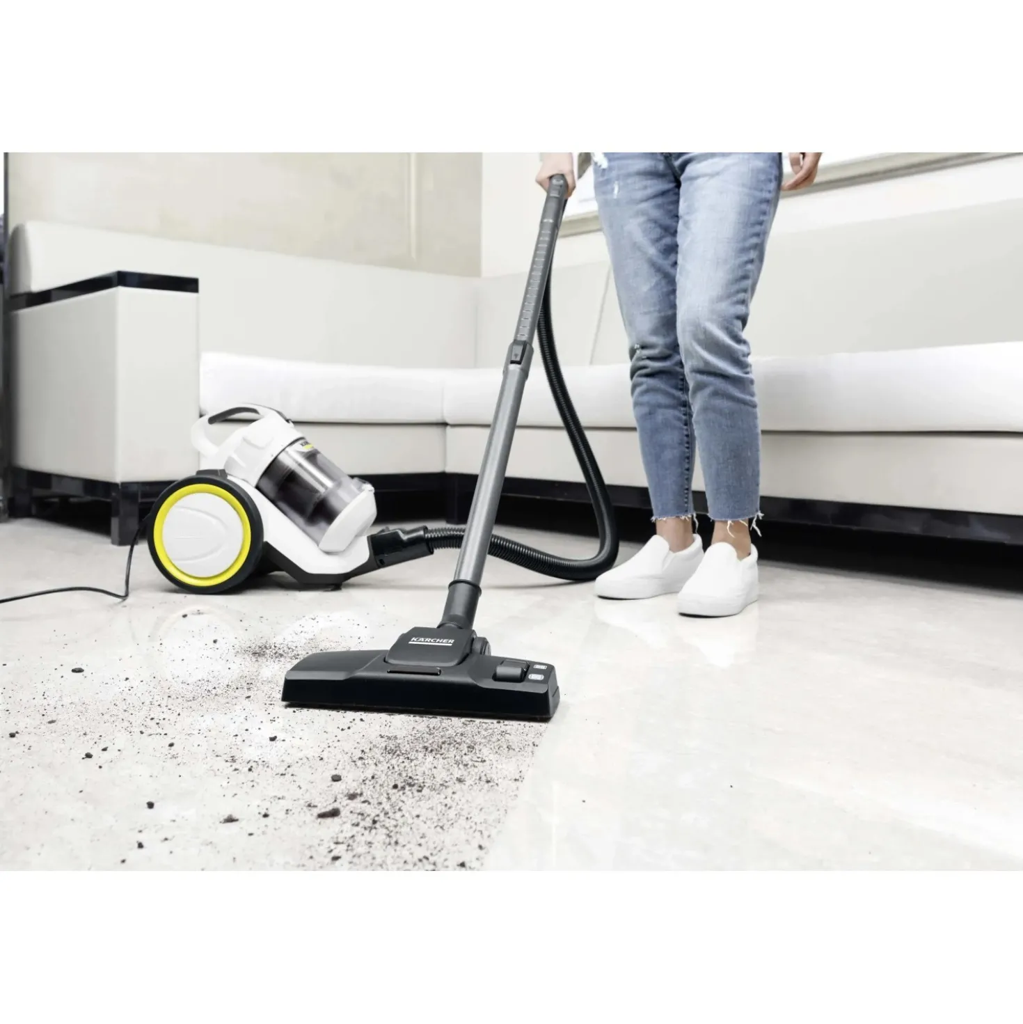 Aspiratutto Kärcher VC 3 700 W