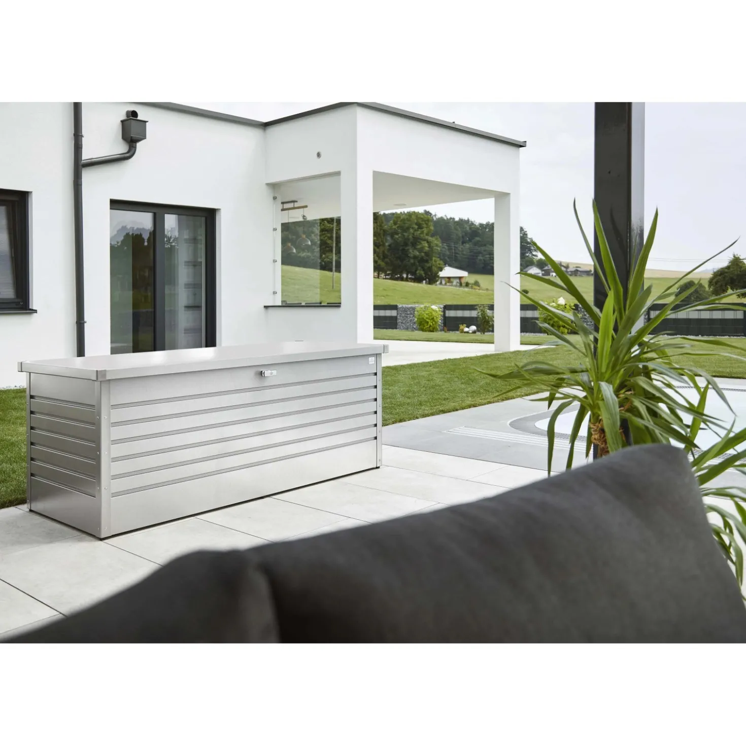Baule da esterno Biohort 181x79x71 cm argento metallizzato
