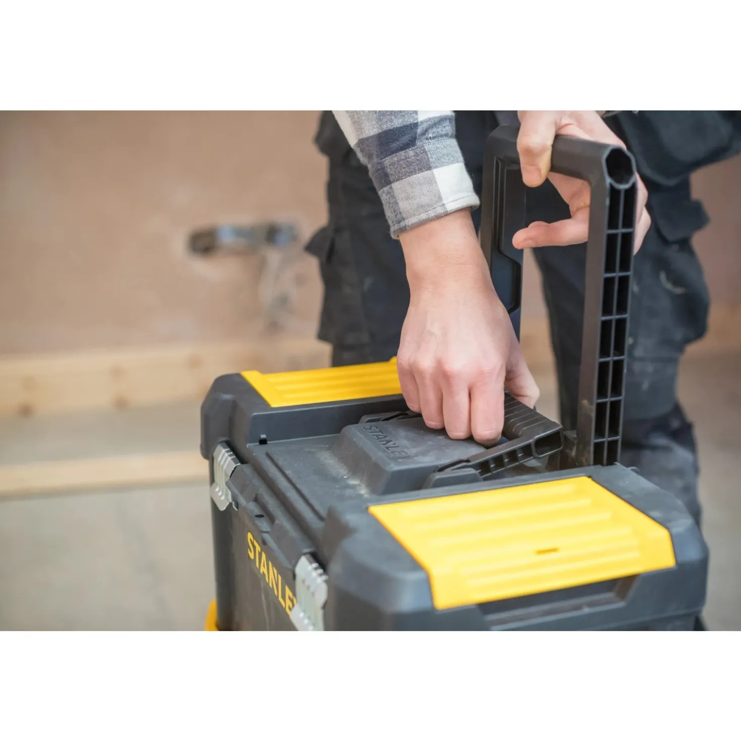 Carrello porta attrezzi Stanley Essential STST1-80151