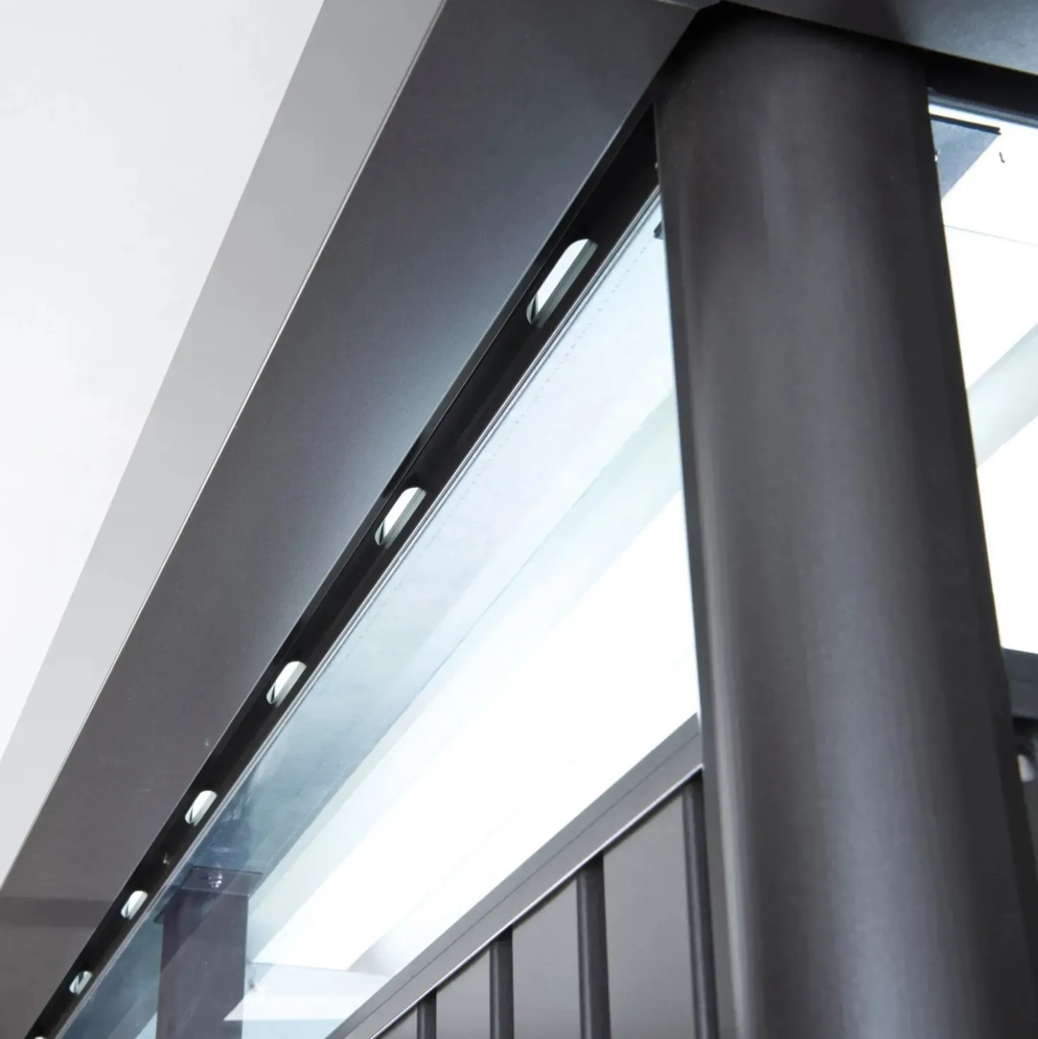 Casetta da giardino Biohort HighLine sp 0,5 mm 222x275x195 cm grigio 2 batt.