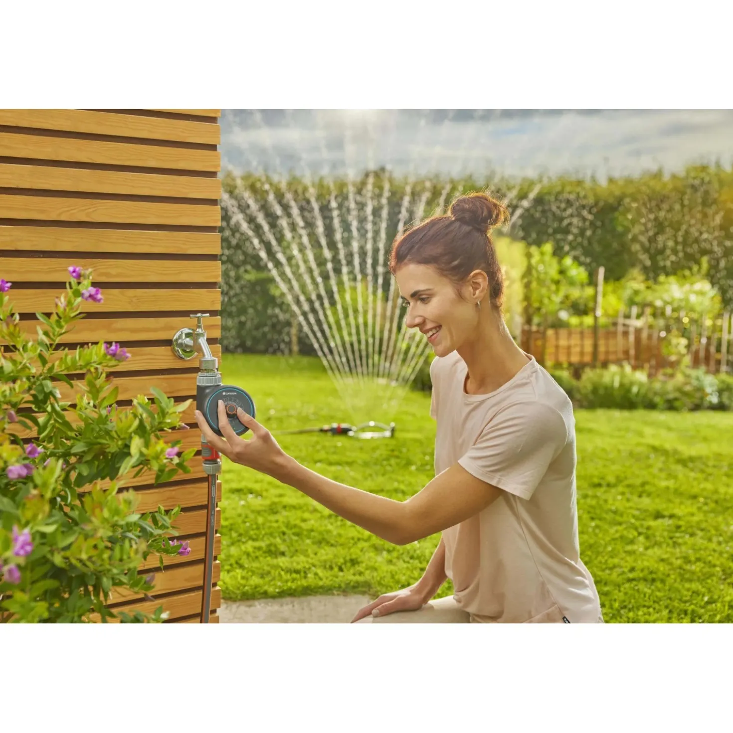 Centralina per irrigazione Gardena Easy 15 programmi pre-impostati 9,8x9,3x15 cm