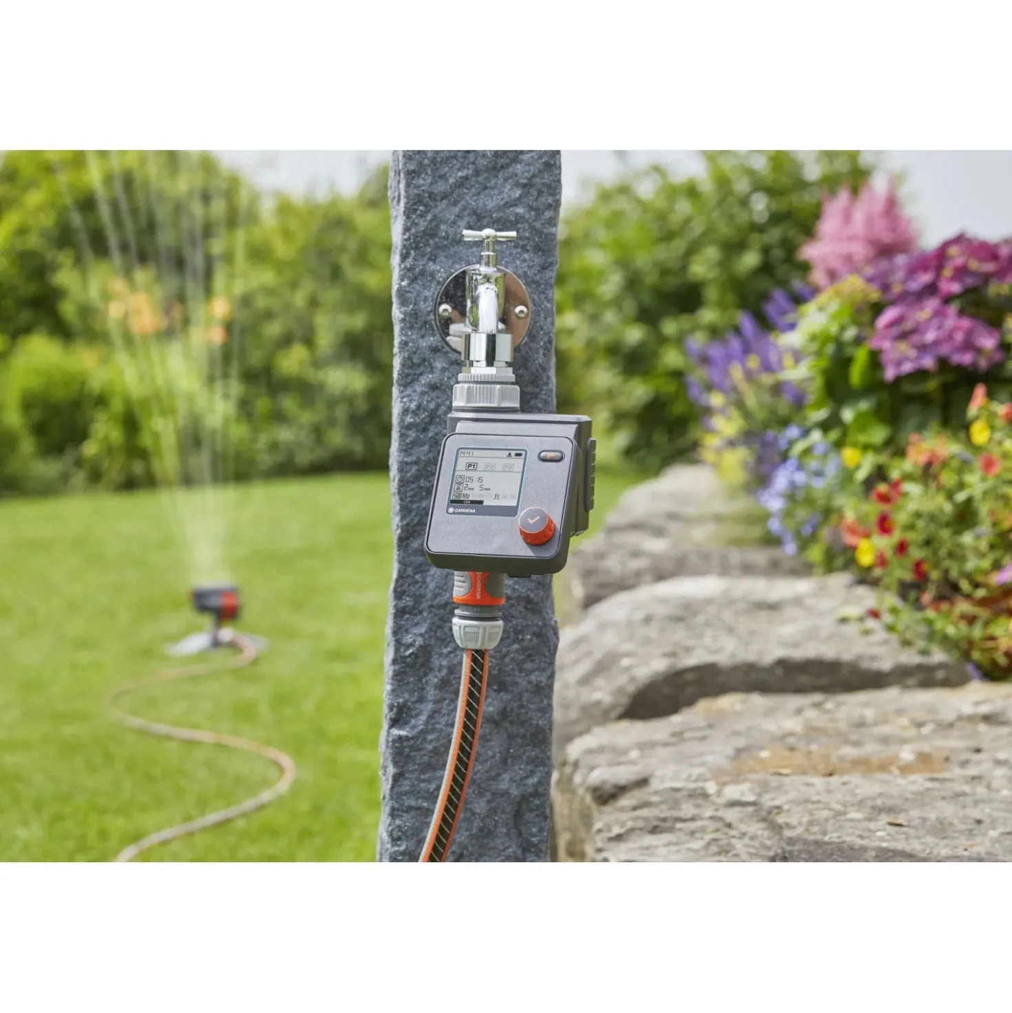 Centralina per irrigazione a batteria Gardena Select fino a 3 programmi