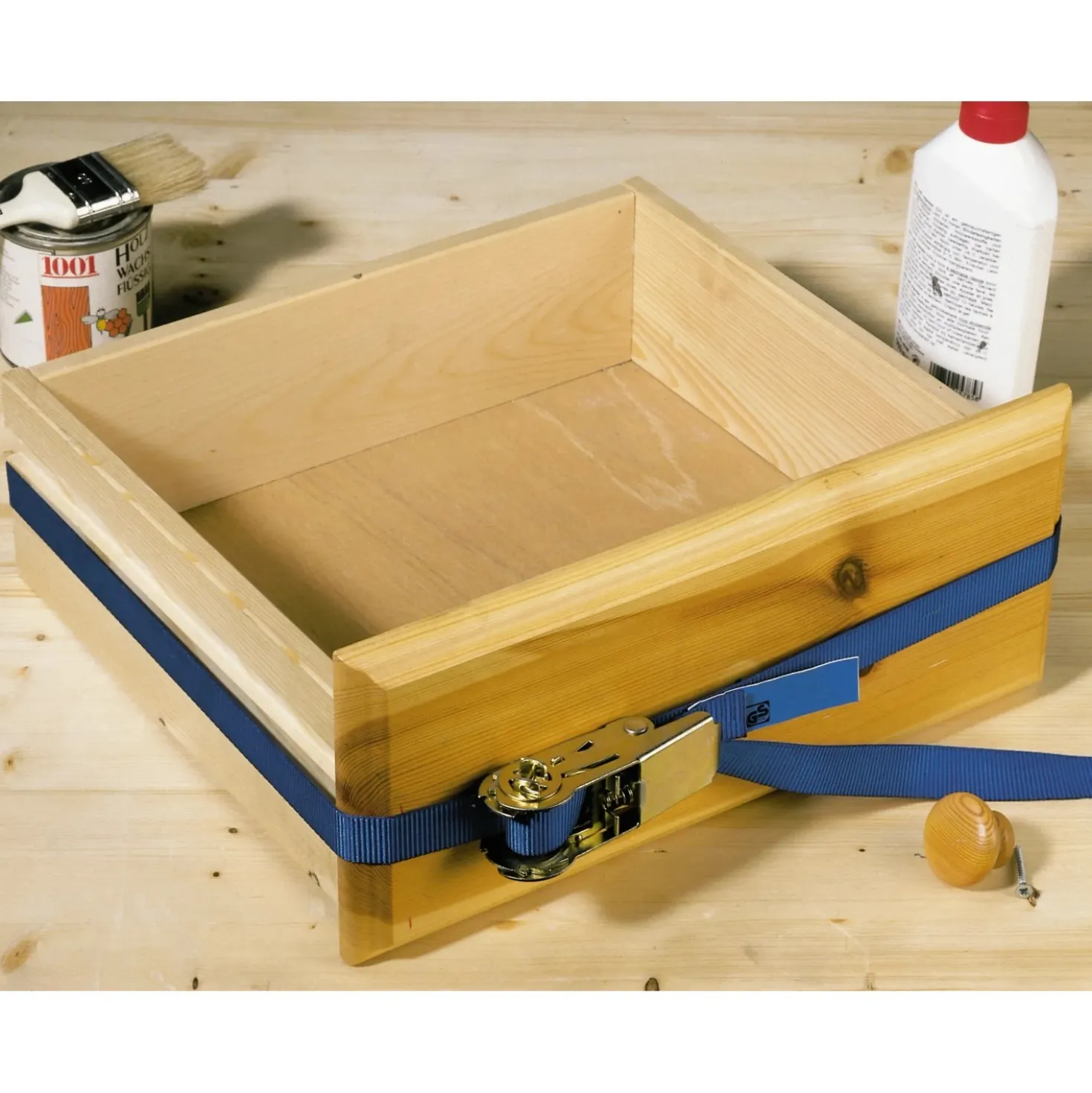Cinghia con cricchetto LUX-TOOLS 25 mm x 5 m