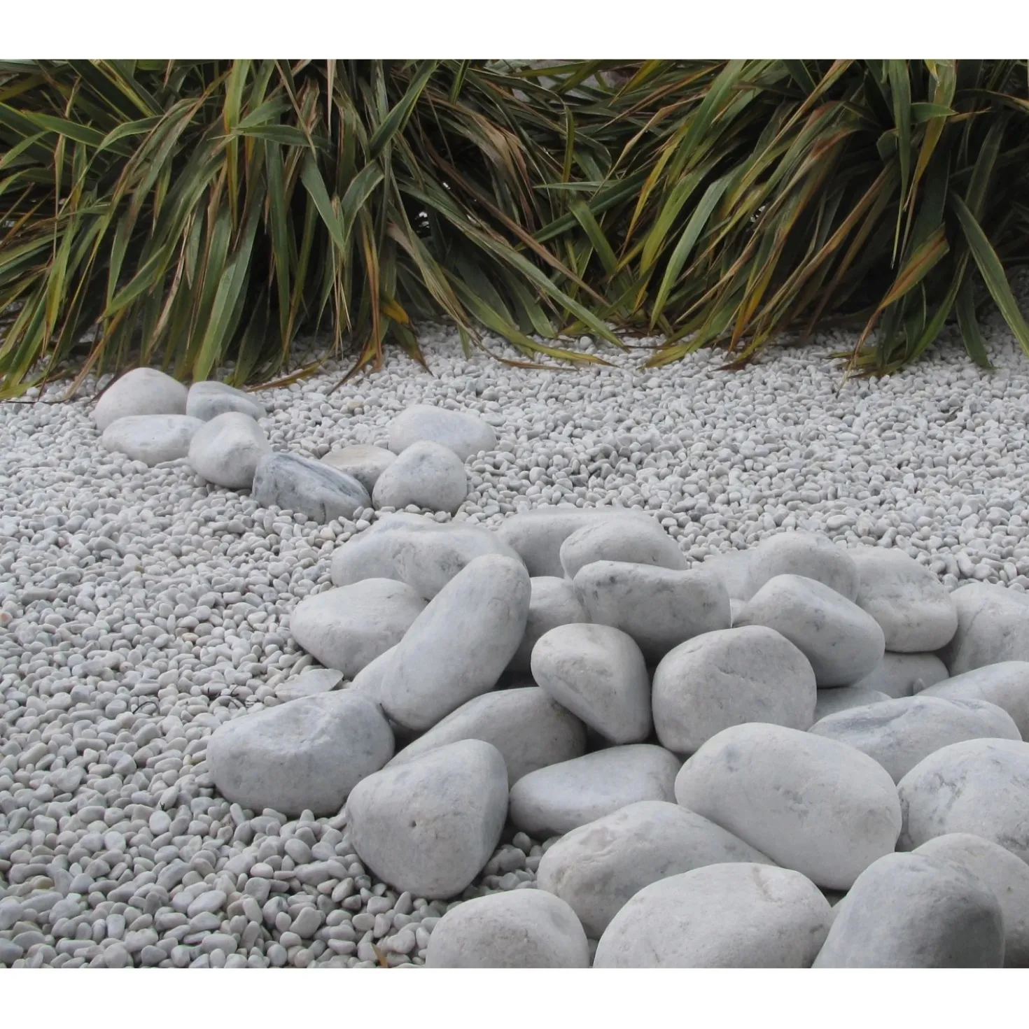 Ciottolo bianco Carrara 100-200 mm 15 kg