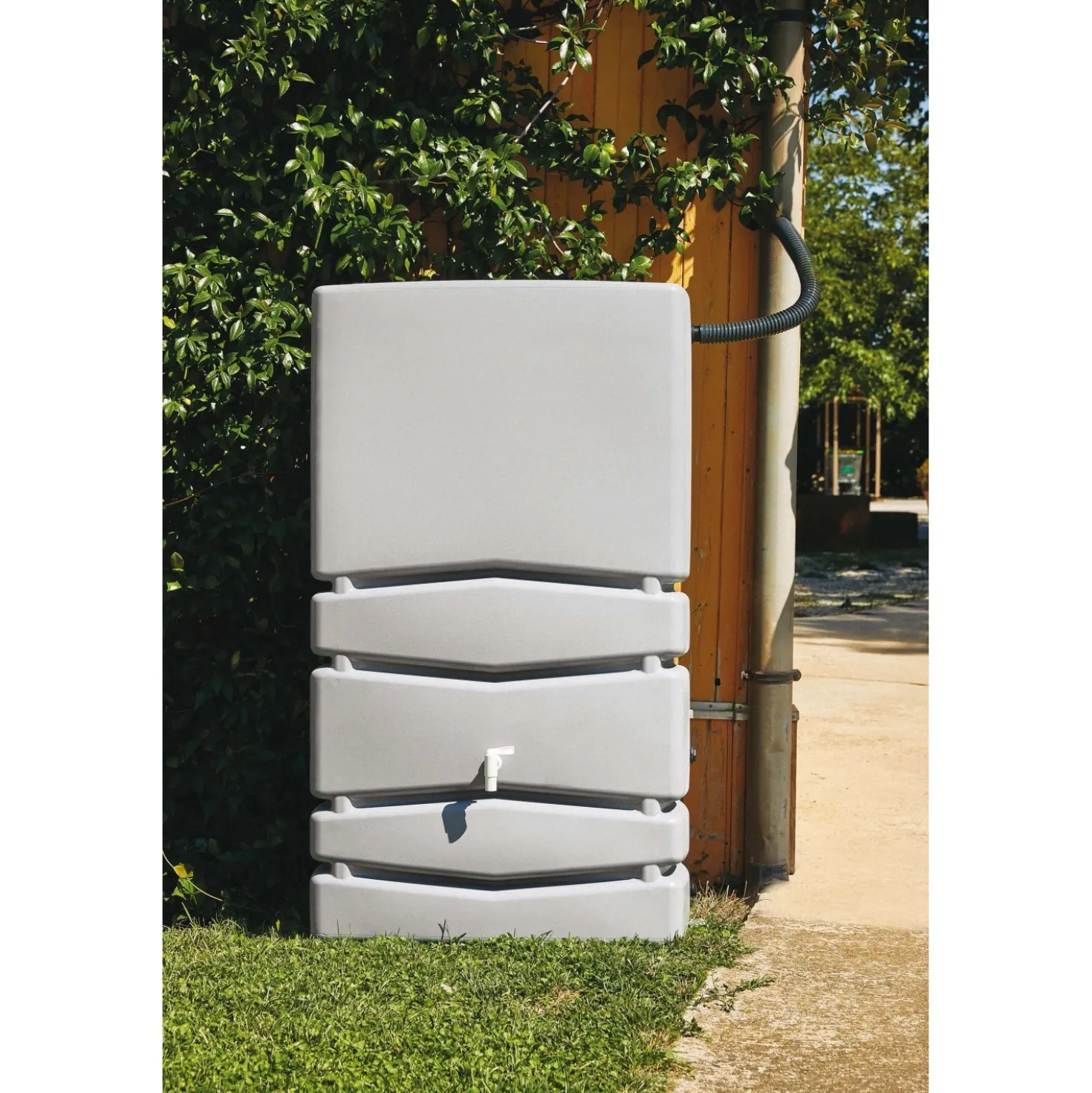 Contenitore per raccolta acqua piovana grigio 78x38x135 cm 350 l