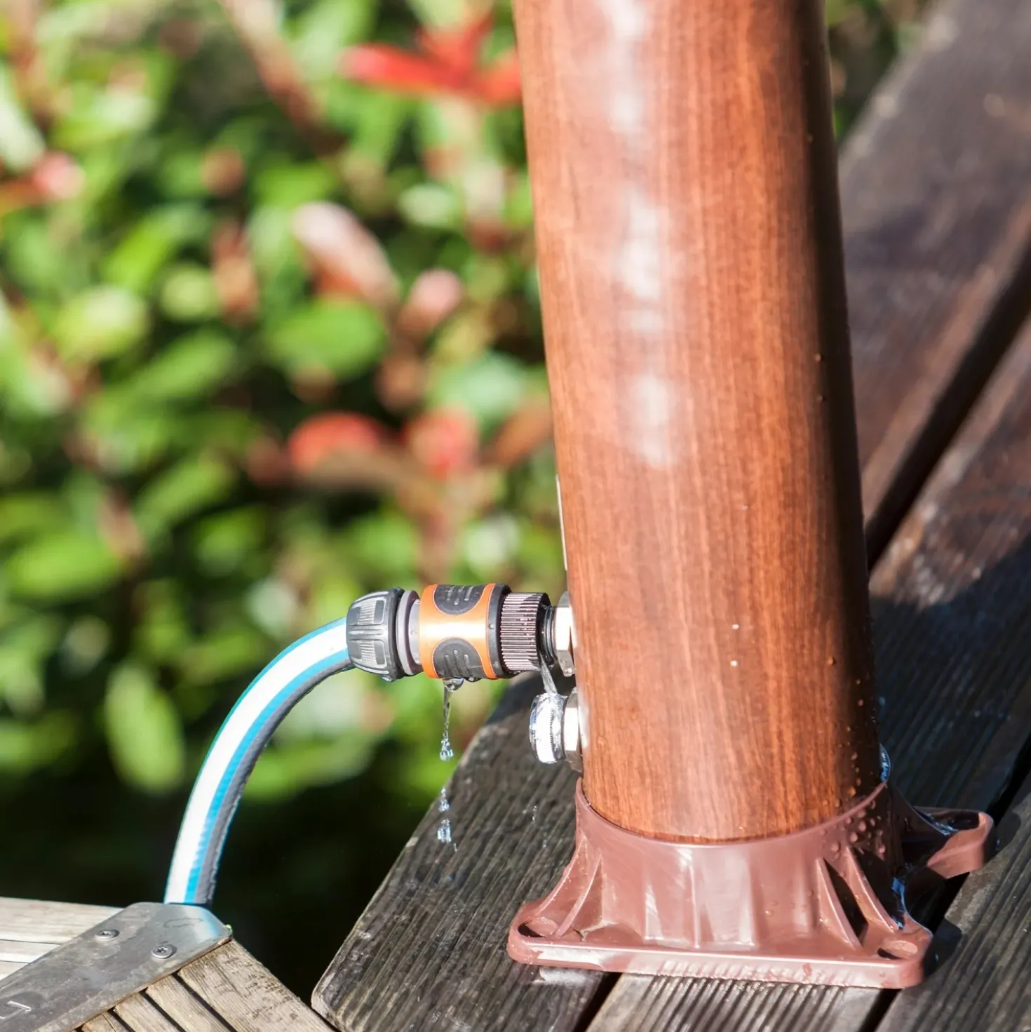 Doccia da giardino solare in PVC effetto legno 20 l