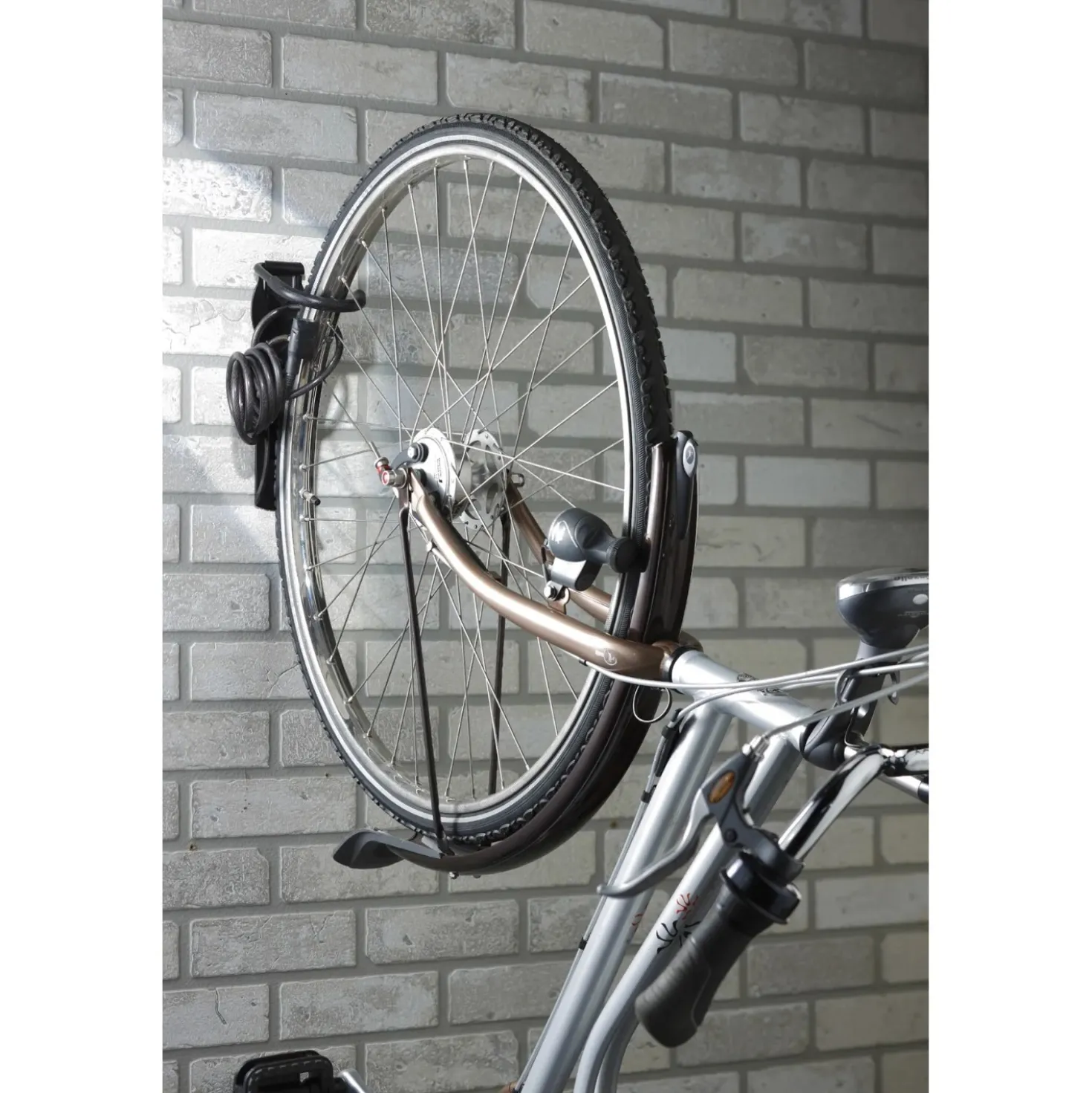 Gancio bici muro da ruota con piastra max. 25 kg