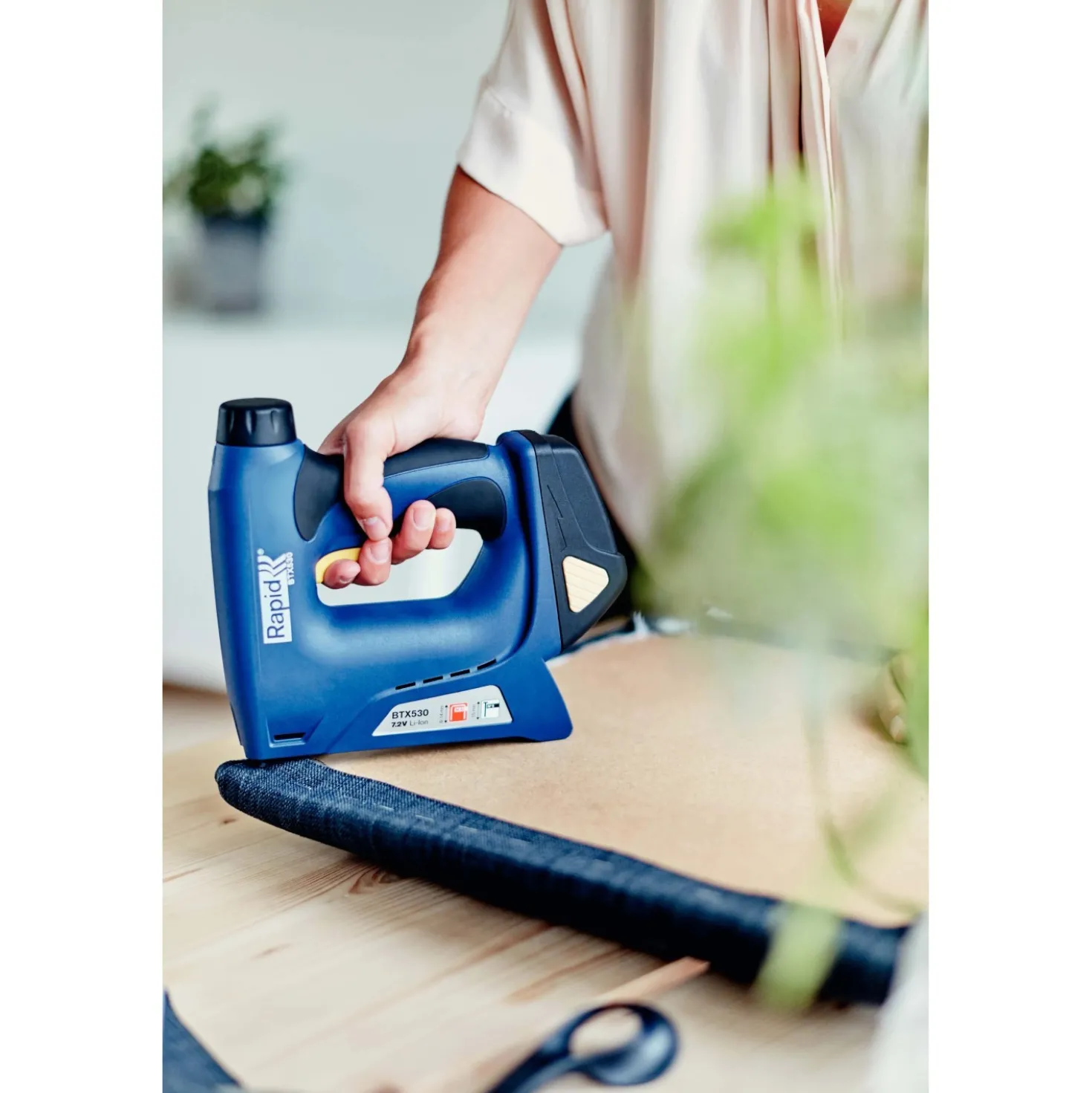 Graffatrice a Batteria Rapid BTX530