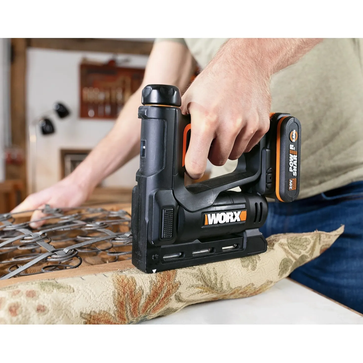 Graffatrice a batteria Worx WX843.9 20V - solo corpo macchina