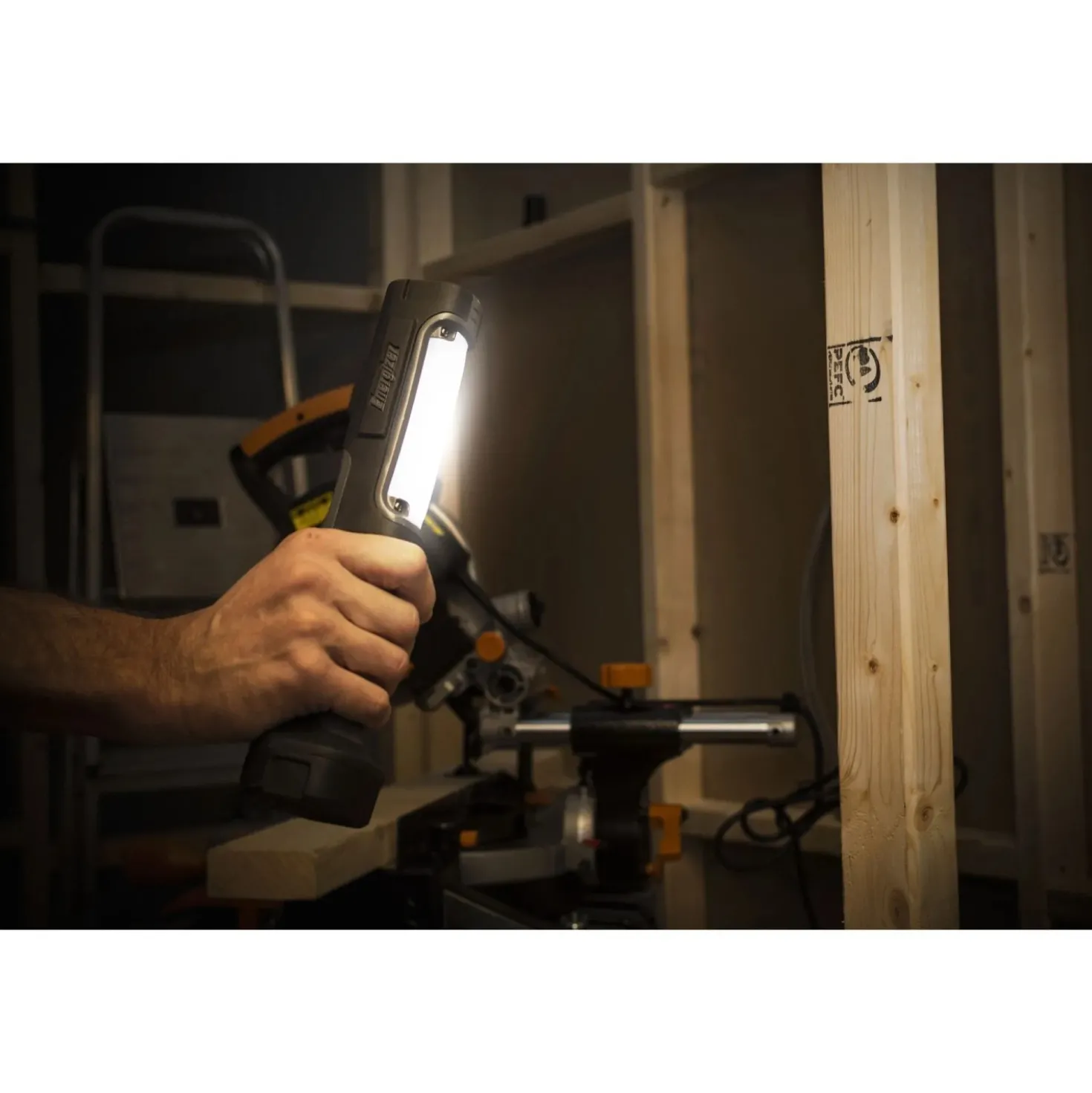 Lampada da lavoro Energizer Hardcase Worklight 4xAA incl