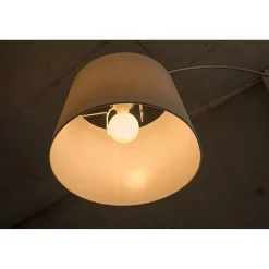 Lampadina LED E27 a globo smerigliata Osram 1521 lm bianco caldo