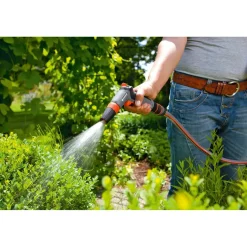 Lancia a impulsi Gardena Classic per irrigazione e pulizia getto regolabile