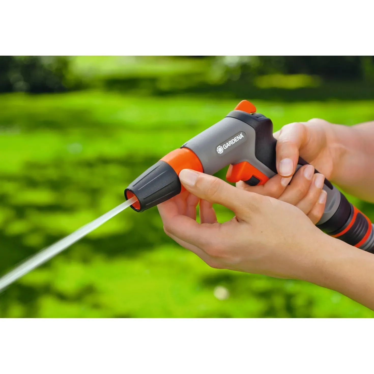 Lancia a impulsi Gardena Classic per irrigazione e pulizia getto regolabile
