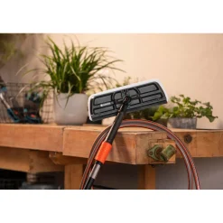 Lavavetro Gardena Cleansystem con microfibra e non tessuto e lamina in gomma