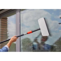 Lavavetro Gardena Cleansystem con microfibra e non tessuto e lamina in gomma