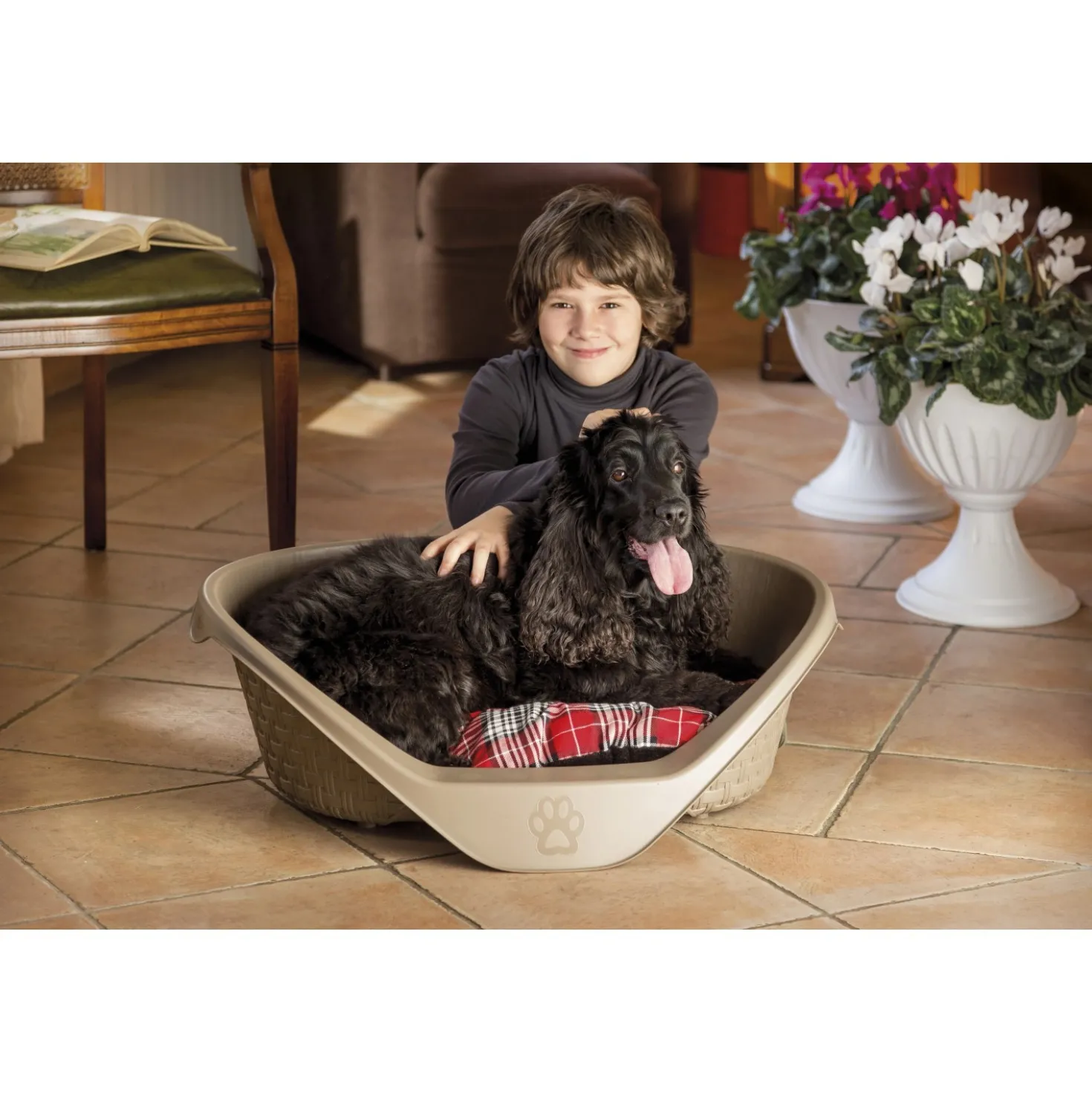Letto per gatti e cani con piedini anti-scivolo Nido 75 cm
