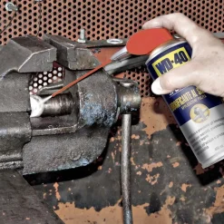 Lubrificante spray al silicone WD40 400 ml
