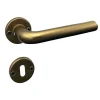 Maniglia con rosette modello simply bronzata