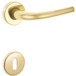 Maniglia modello tre con rosette e bocchette patent ottone lucido