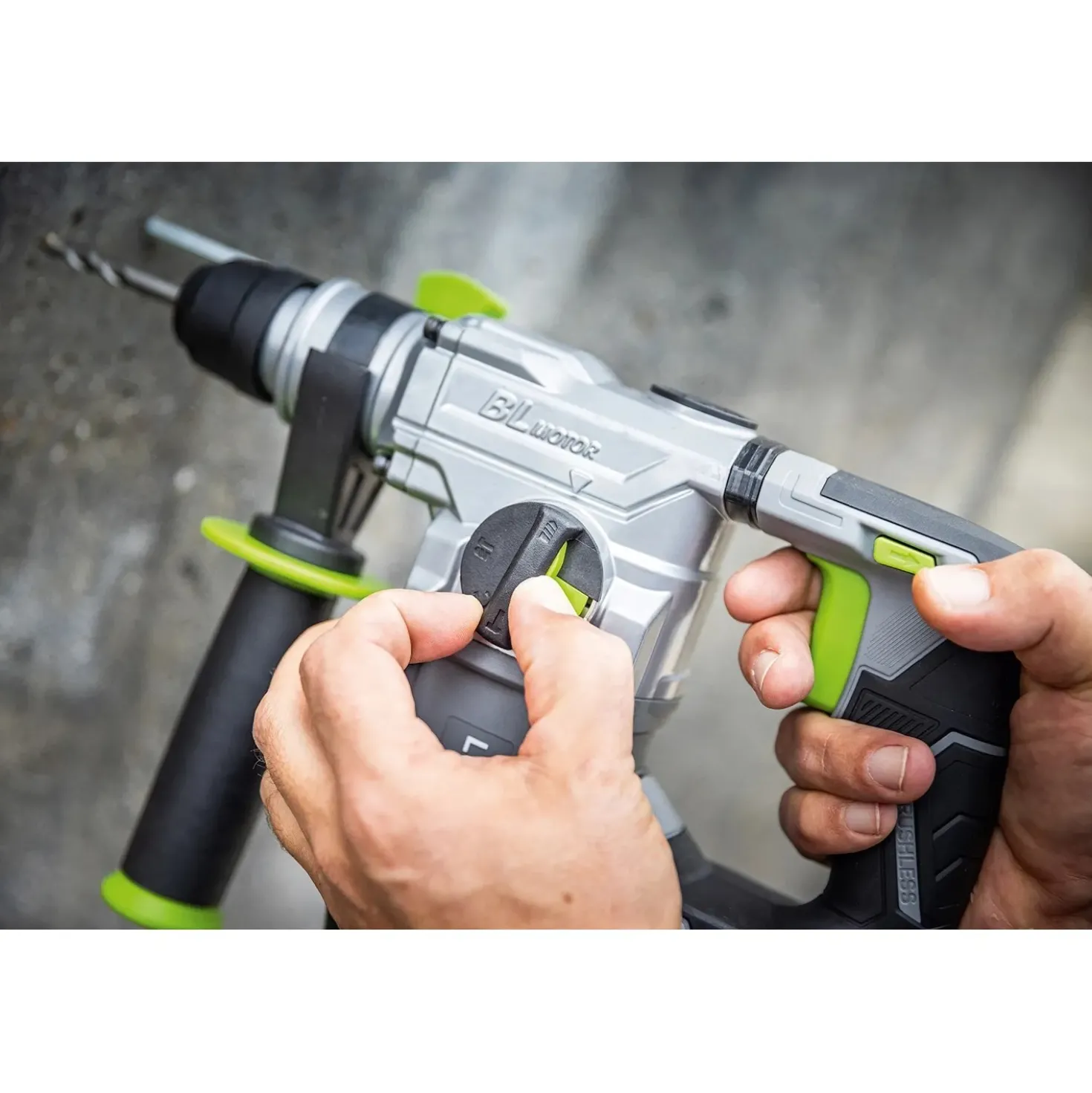 Martello scalpellatore LUX-TOOLS 18 V A-BH-20 B - Solo corpo macchina