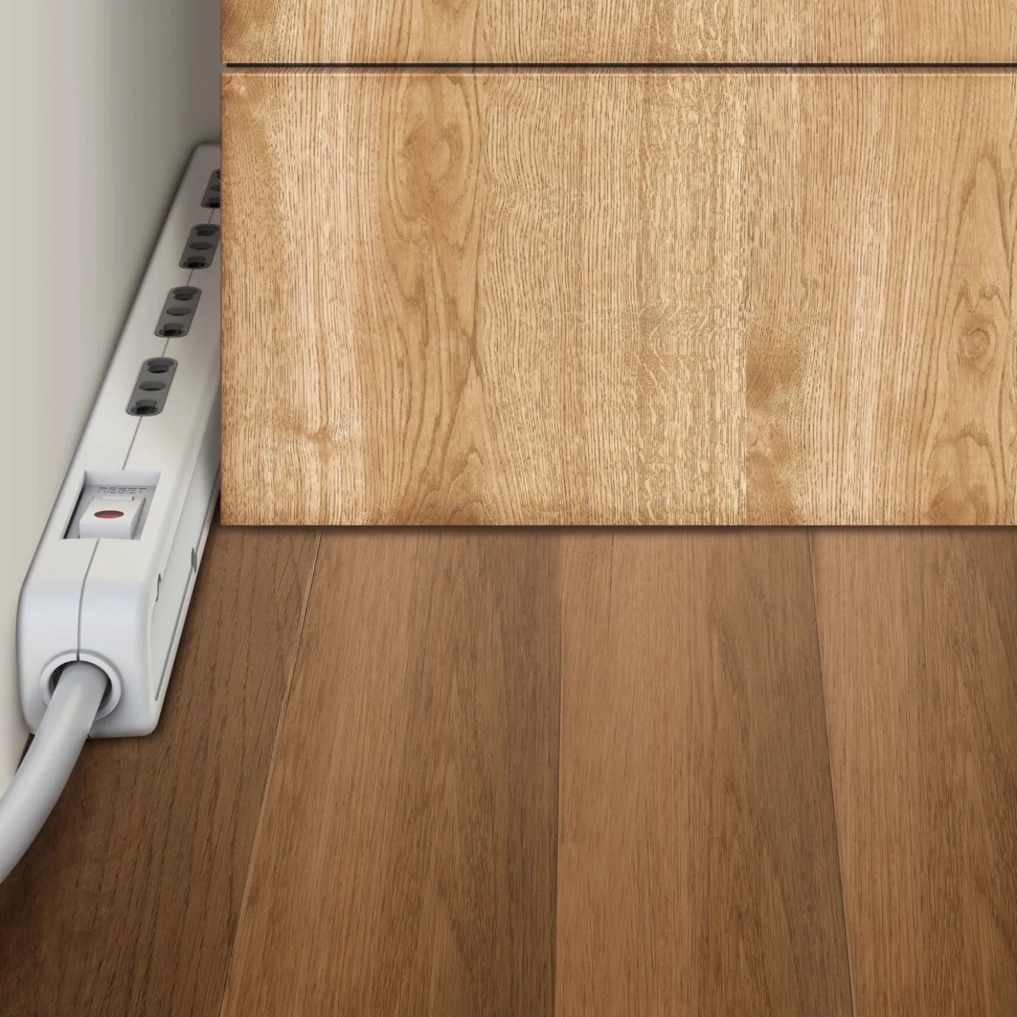 Multipresa elettrica Bticino Ultraslim 4 Prese Bipasso Interruttore bianco