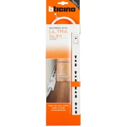 Multipresa elettrica Bticino Ultraslim 4 Prese Bipasso Interruttore bianco