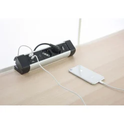 Multipresa scrivania Alu 2 prese P40, 2 USB-A,1 USB-C PD 20W, 2m. Nero