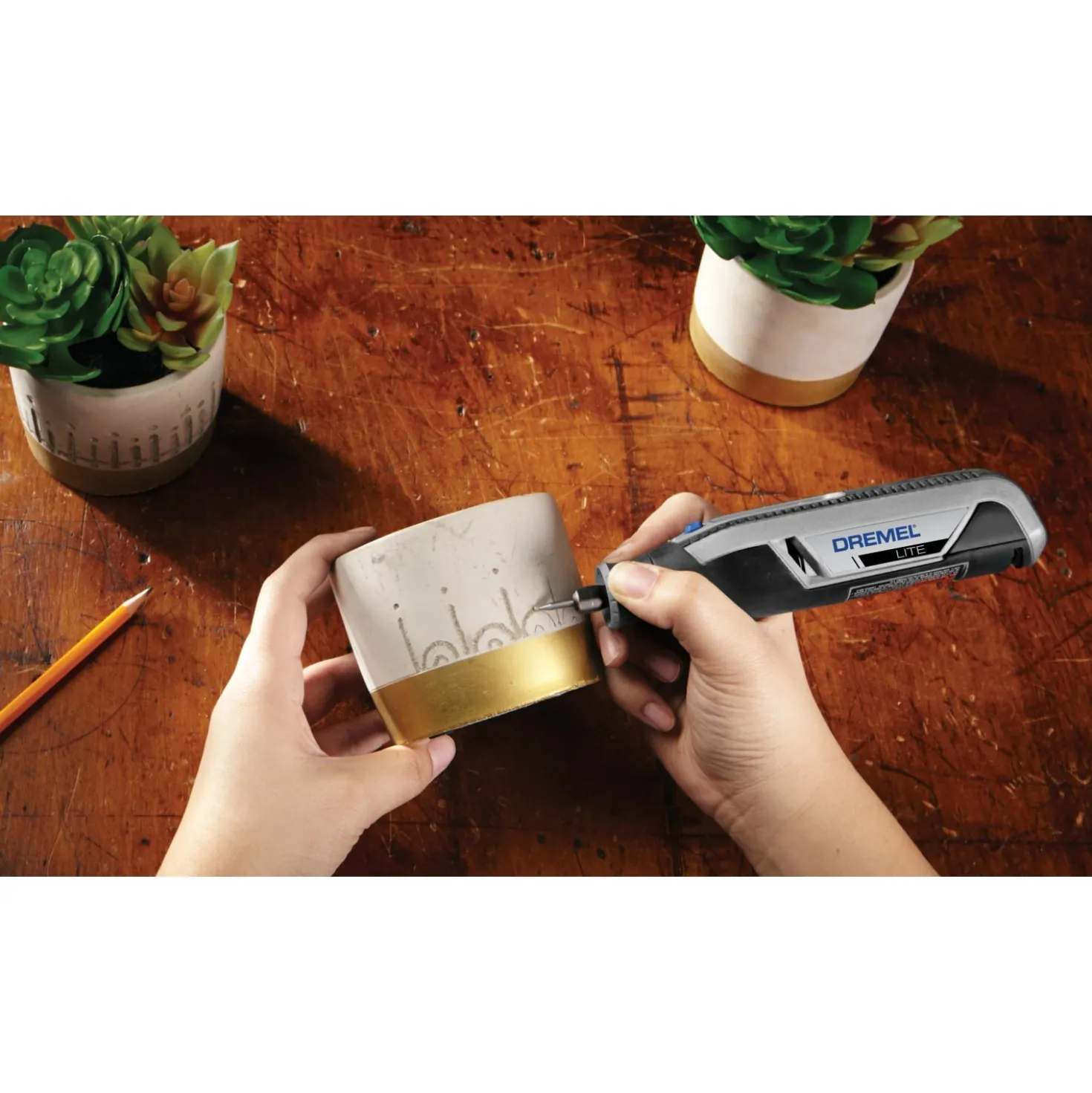 Multiutensile a batteria Litio 15 accessori