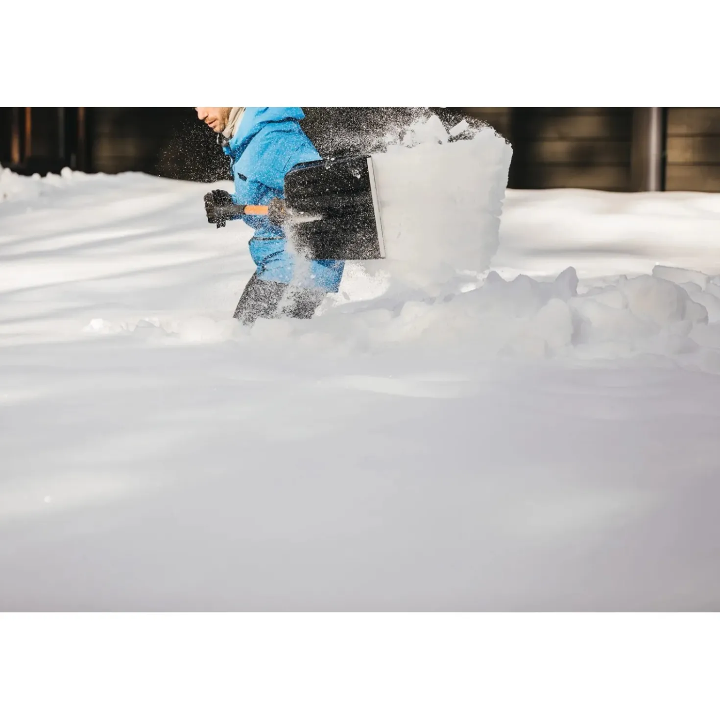 Pala da neve Fiskars Telescopic X-series
