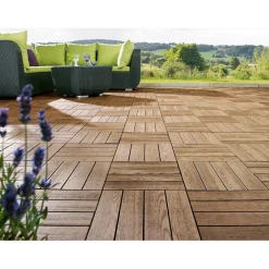 Piastrella da esterno a clic in WPC effetto legno marrone 30x30 cm 6 pz