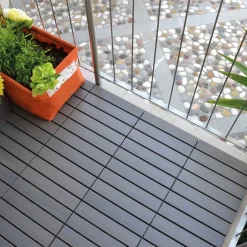 Piastrelle da esterno in polistirene Plustile grigio 10 pz