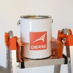 Piattaforma portasecchio e portaoggetti