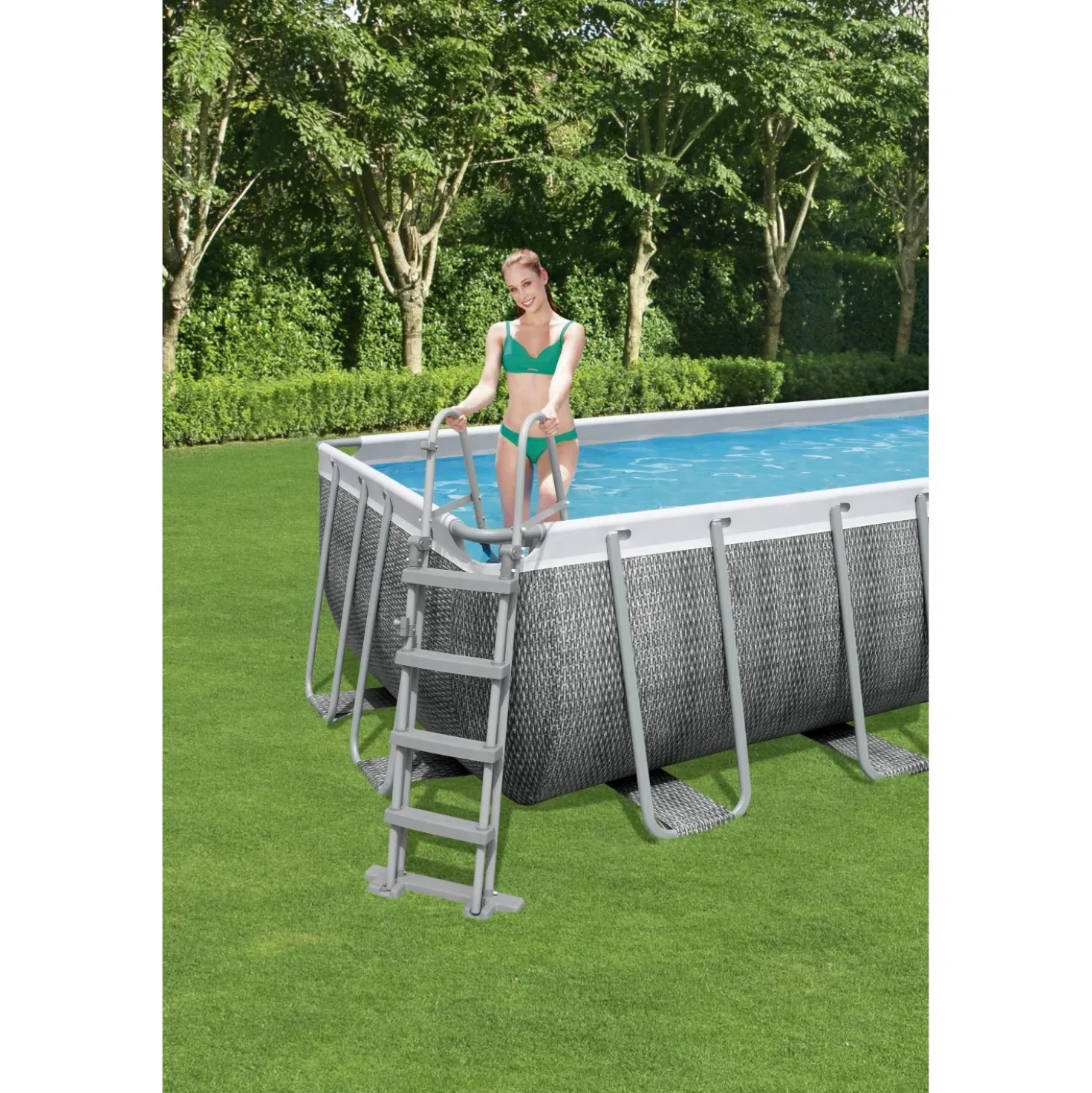 Piscina fuori terra tubolare in pvc/acciaio Bestway Power Steel 549x274x122 cm