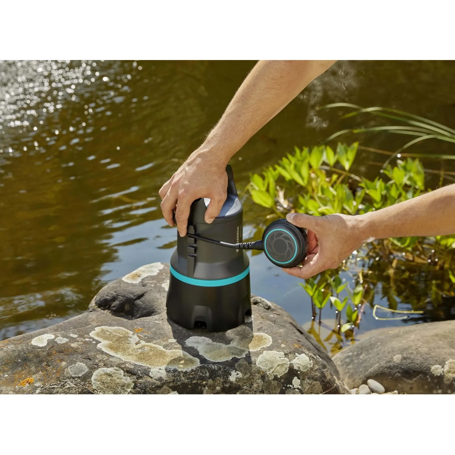 Pompa sommersa per acqua sporca Gardena 300W portata max 9000 l/h