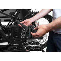 Portabici da gancio traino VeloSpace XT 2 bici 13 poli nero