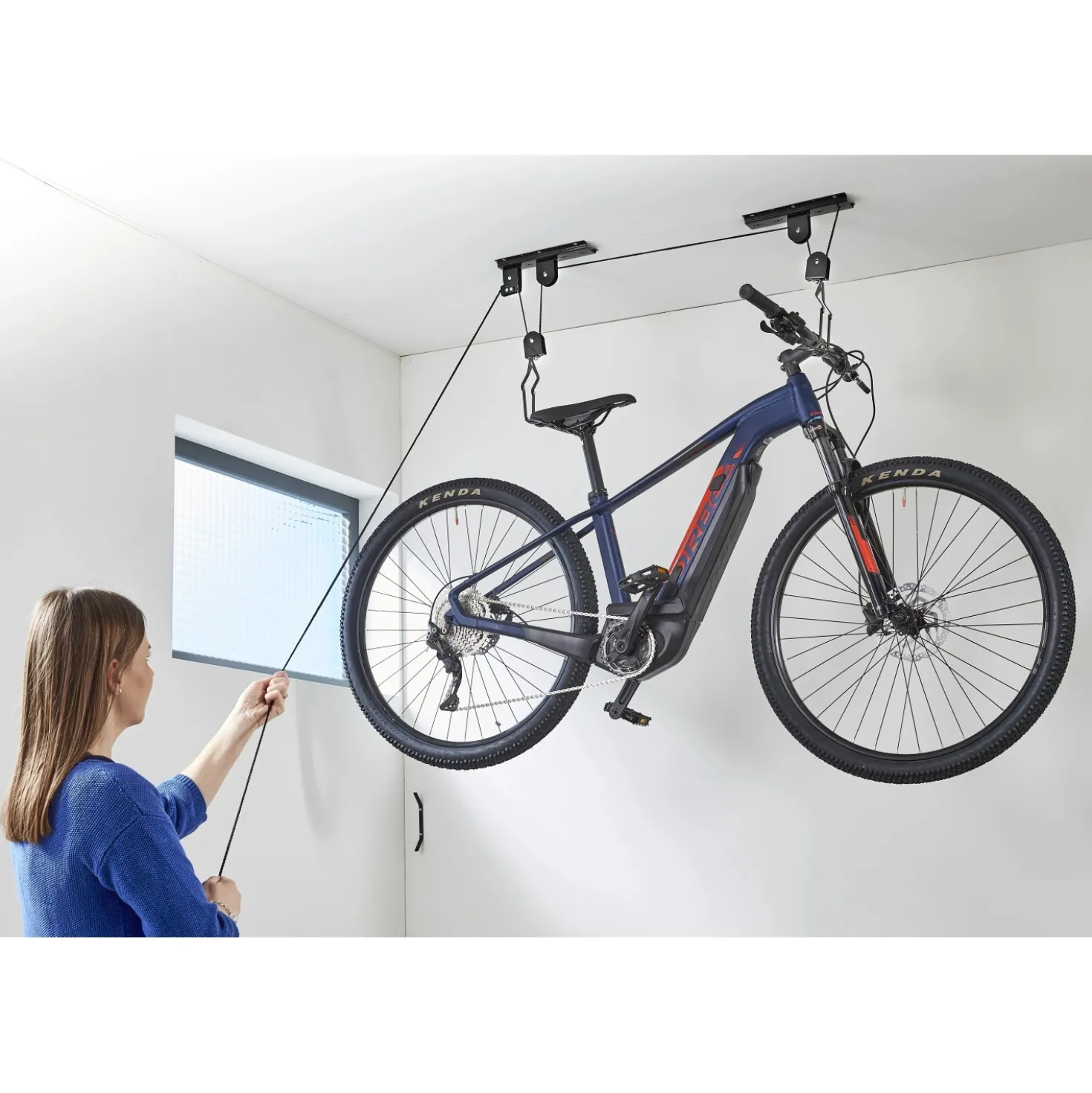 Portabici da soffitto Bike lift portata max. 30 kg