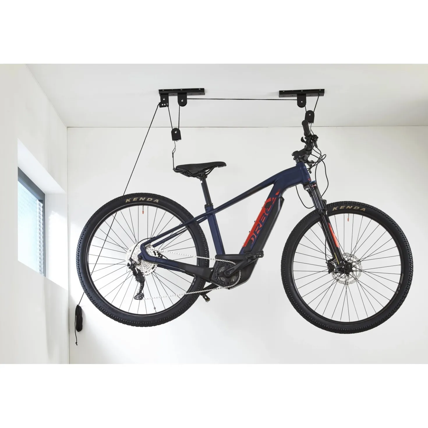 Portabici da soffitto Bike lift portata max. 30 kg