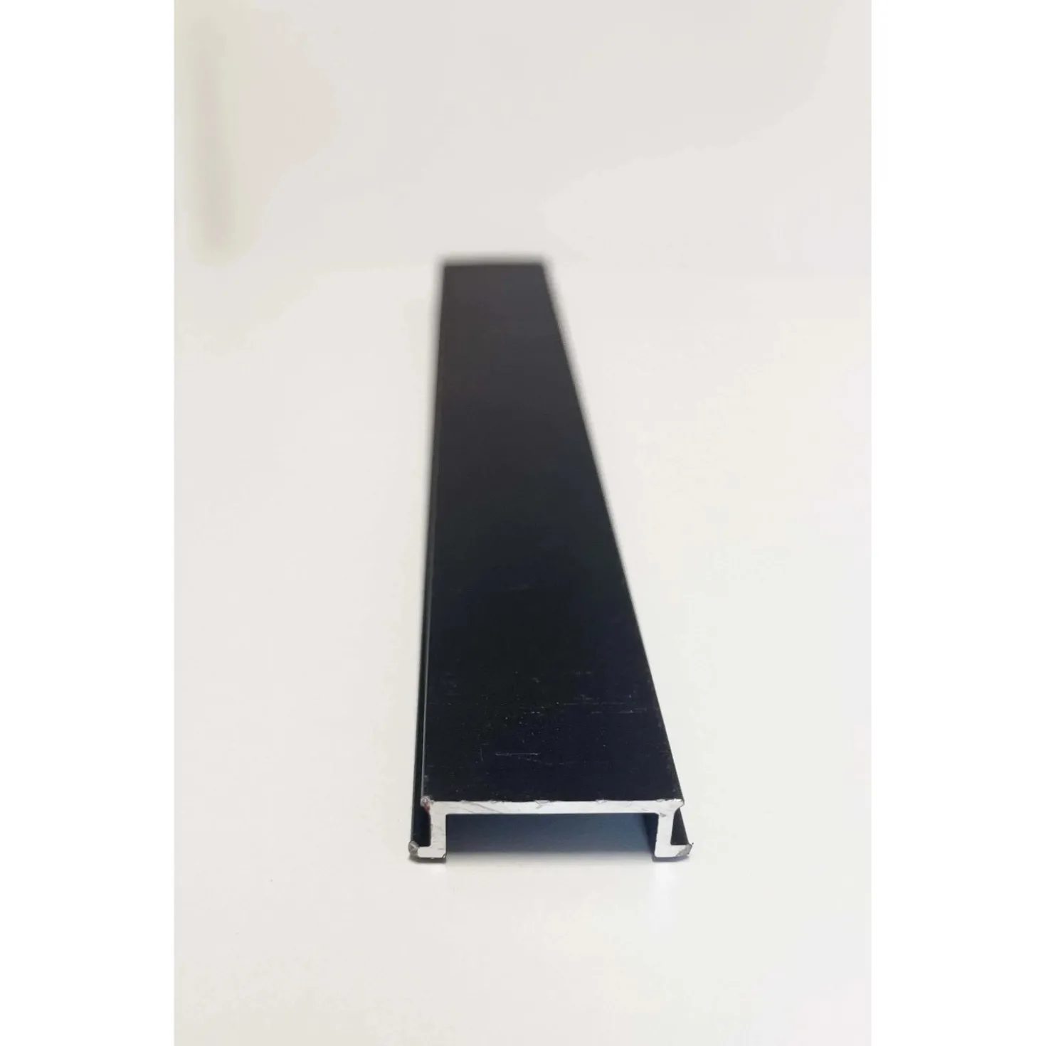 Profilo in alluminio di chiusura per palo 2,36x178 cm nero