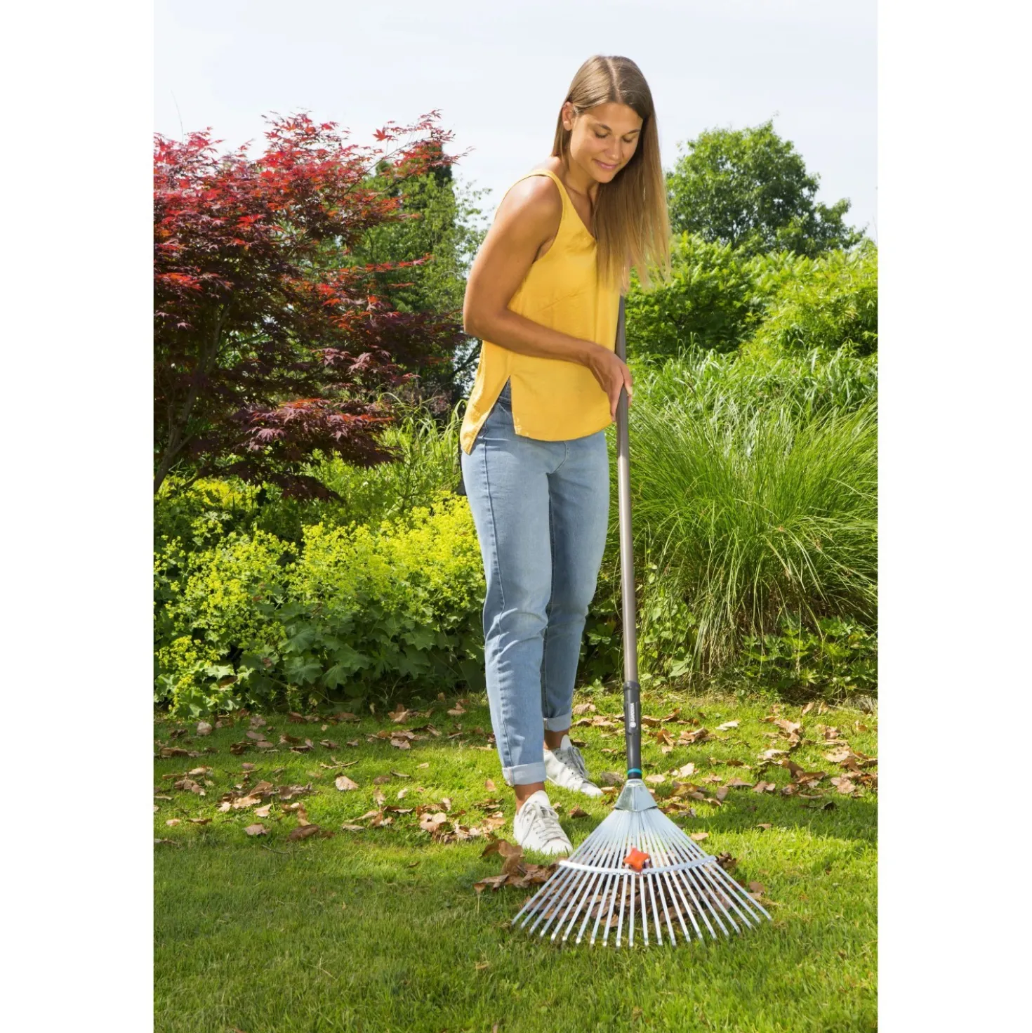 Rastrello in metallo regolabile Gardena NatureLine larghezza da 30 cm - 50 cm
