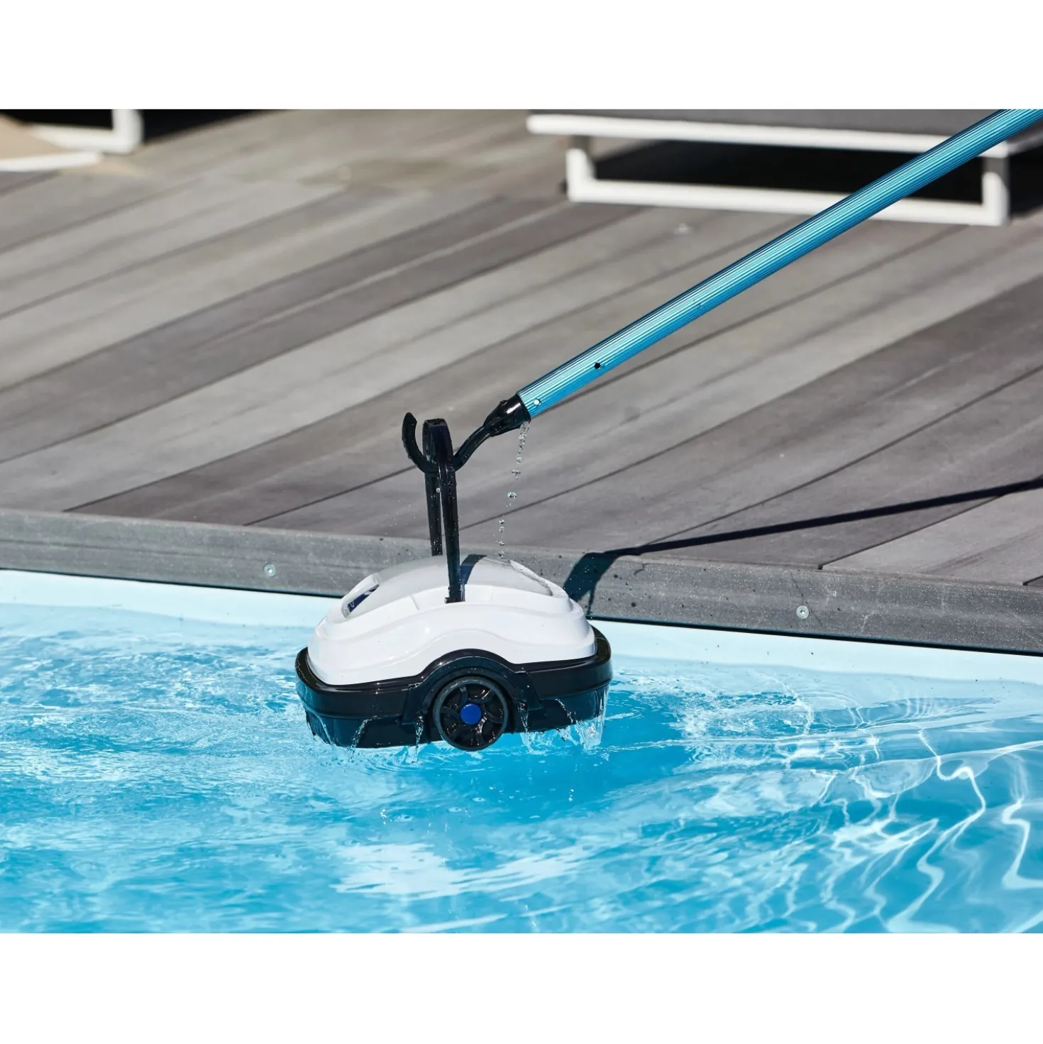 Robot da piscina a batteria Orca 45 CL per fondo piscina