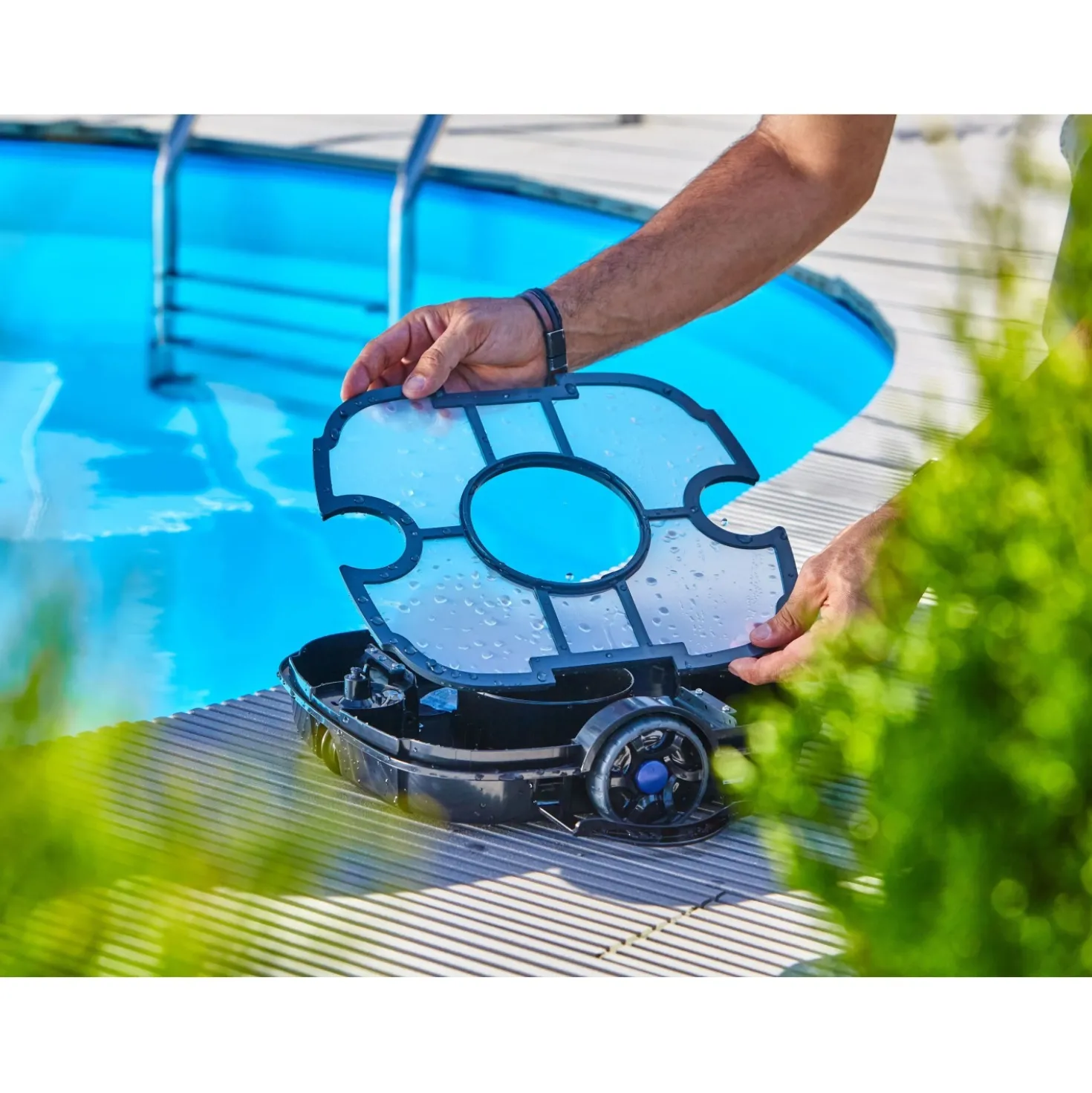 Robot da piscina a batteria Orca 45 CL per fondo piscina