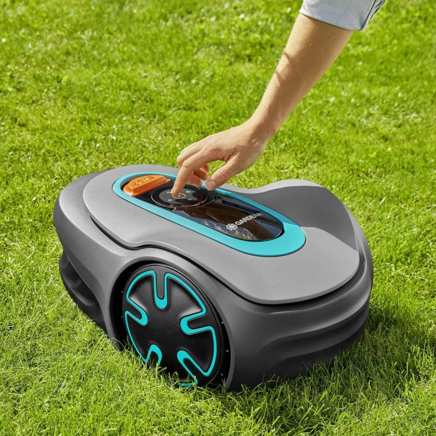 Robot tagliaerba a batteria Gardena Sileno Minimo Bluetooth 250 m²