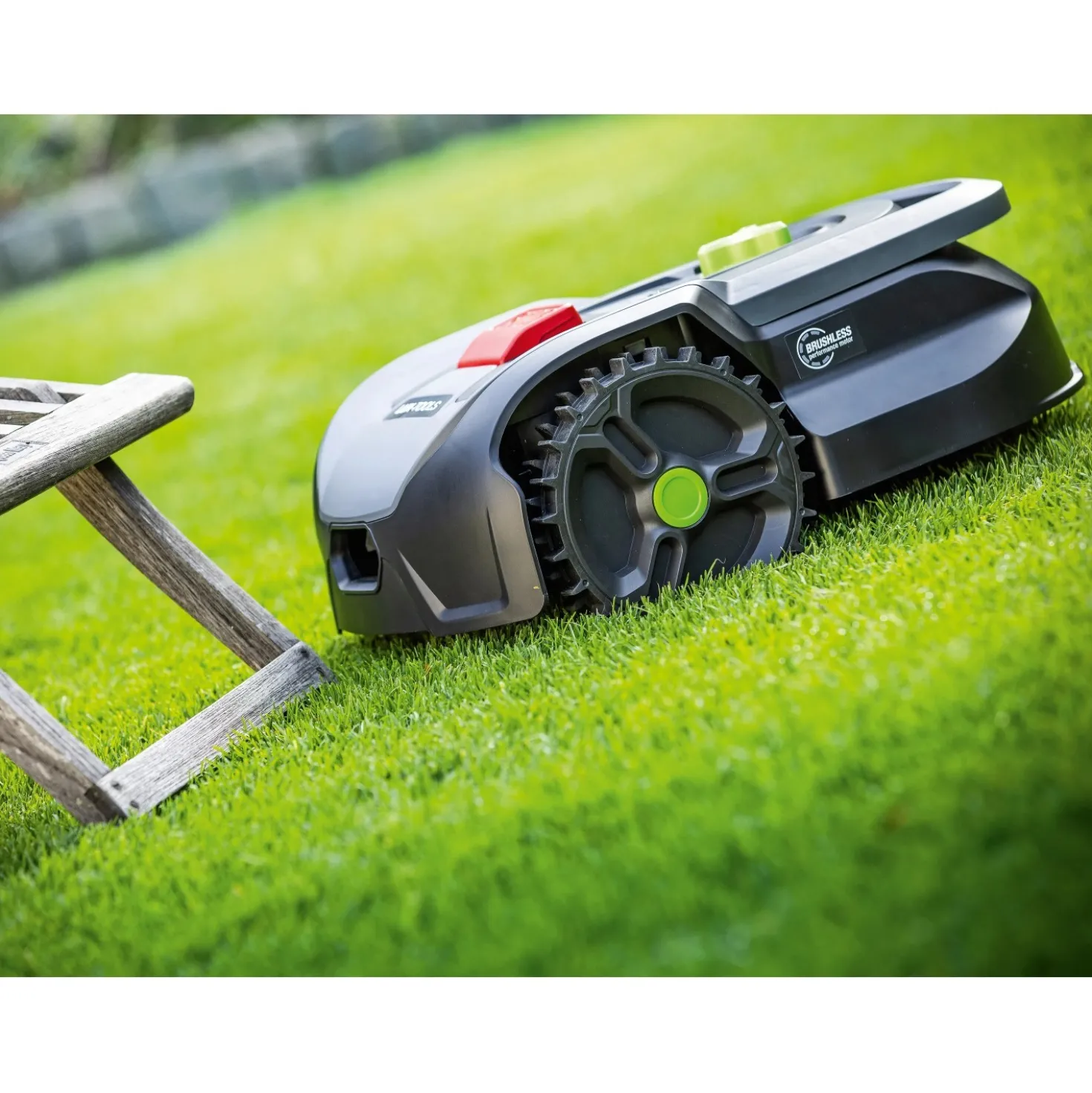 Robot tagliaerba a batteria 4Garden 300 m²