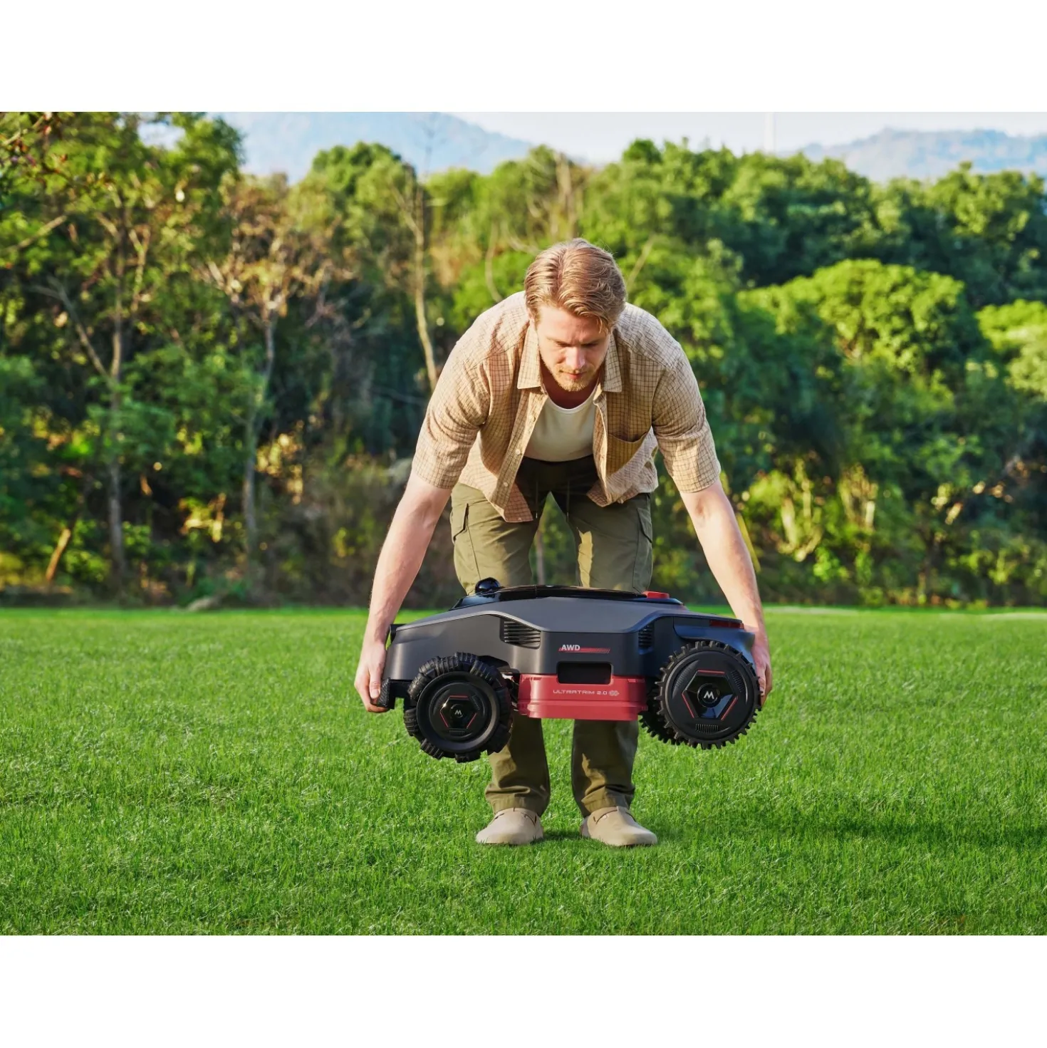 Robot tagliaerba a batteria MOVA LiDAX Ultra AWD 1000 mq senza filo perimetrale