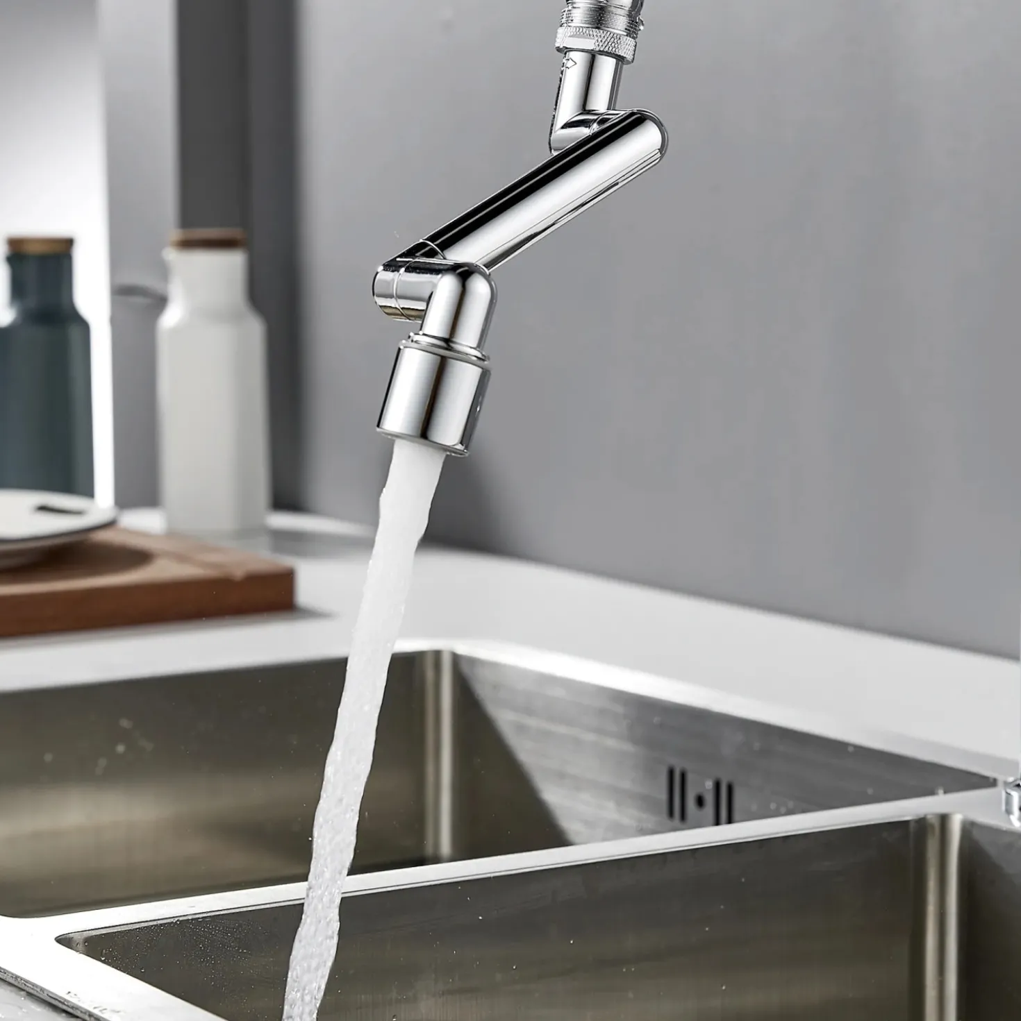 Rompigetto telescopico Twist con risparmio acqua cromo