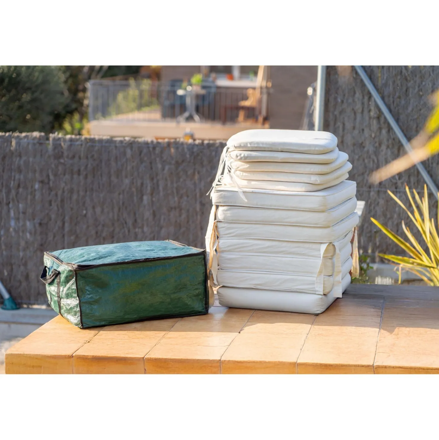 Sacco salvaspazio con custodia integrata Compactor Garden 4xl 117x67x25 cm