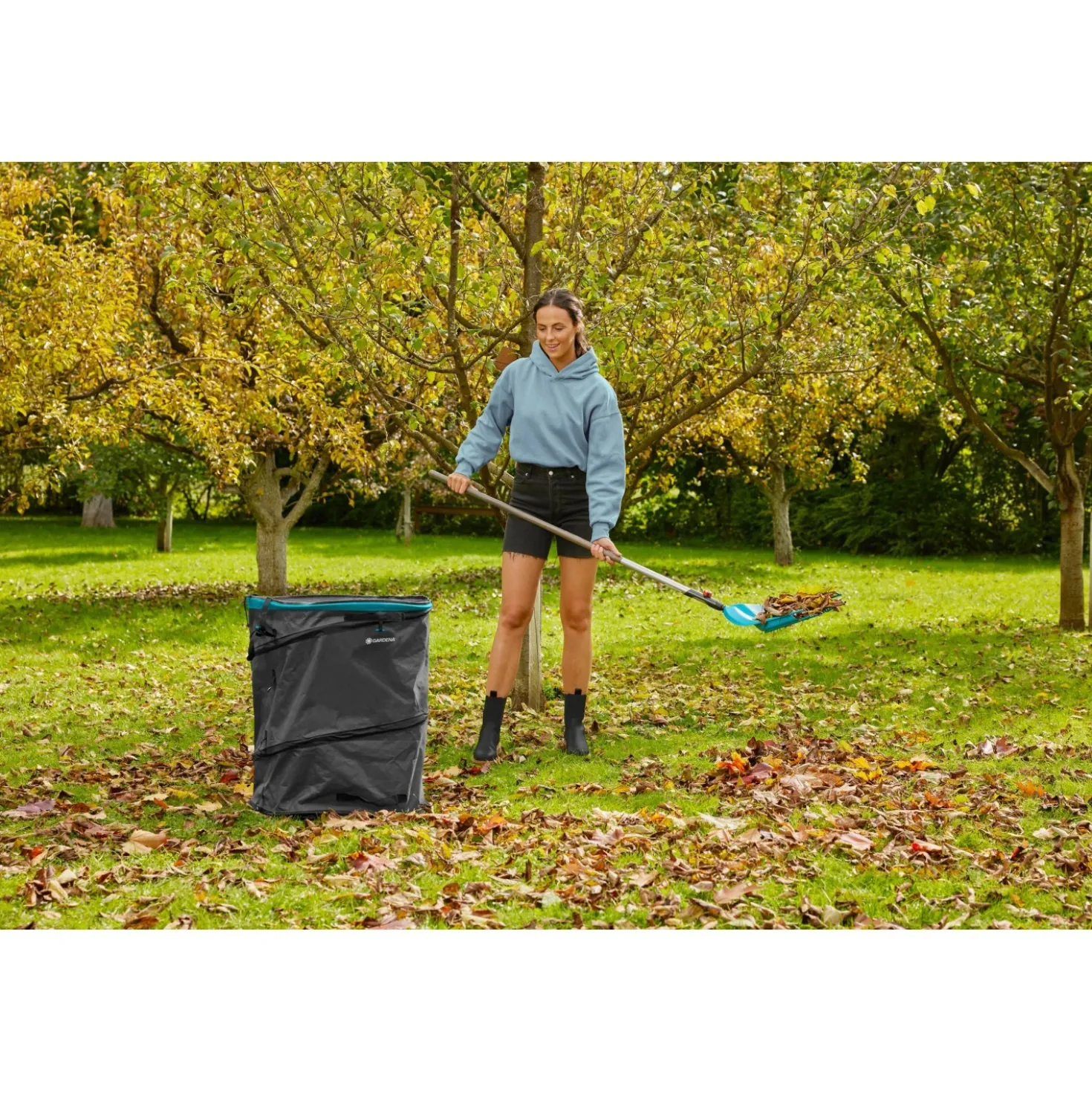 Sacco spazzatura per giardino Gardena PopUp 220 l 70x56x56 cm grigio