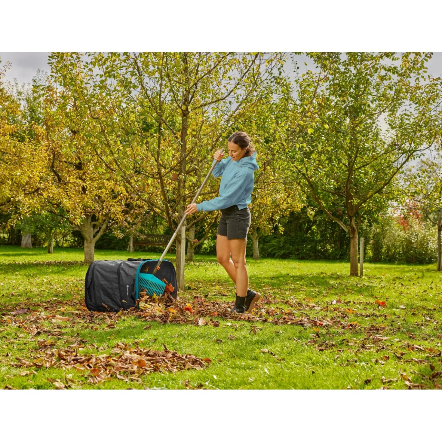 Sacco spazzatura per giardino Gardena PopUp 127 l 60x46x46 cm girgio