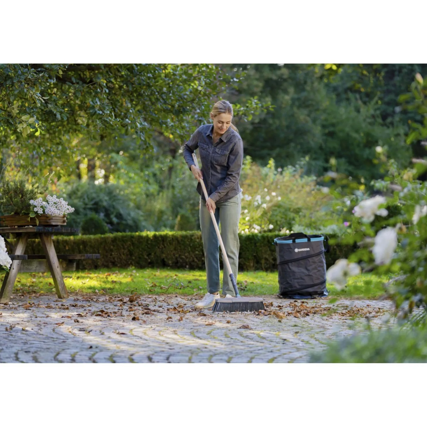 Scopa per esterni Gardena PureLine L 45 cm
